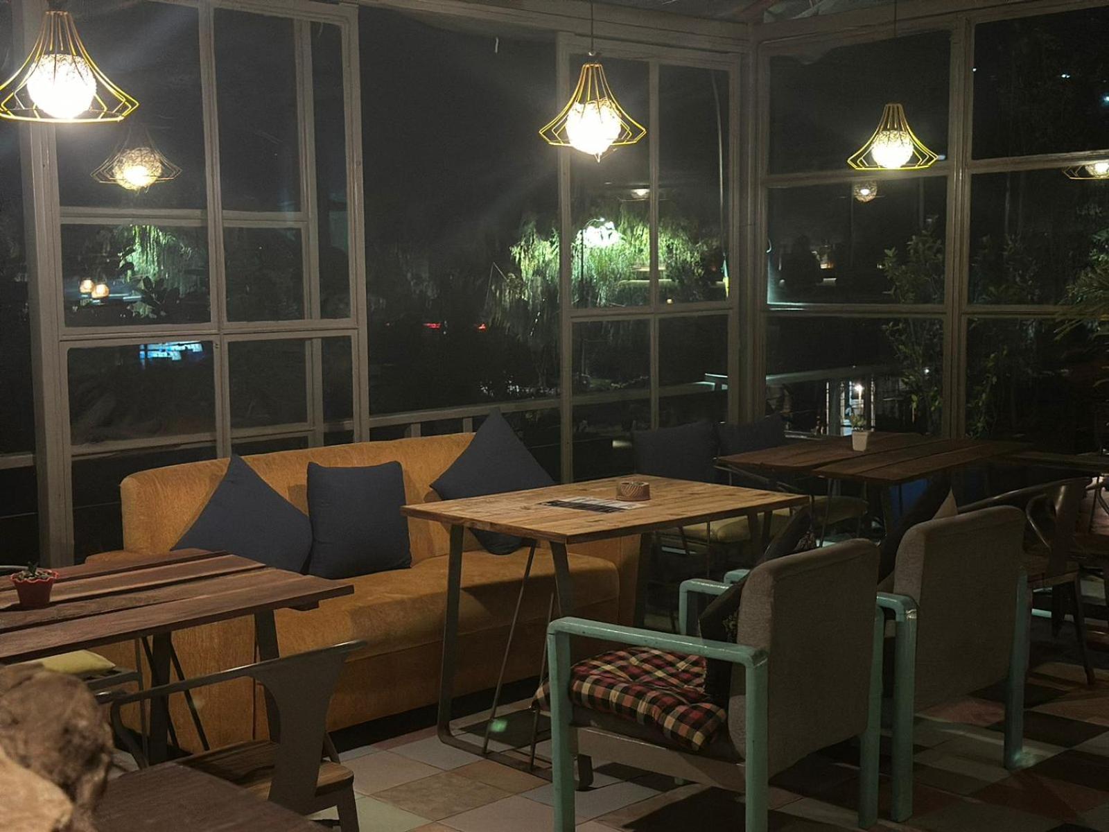 Hostel Nepal Pvt Ltd Pokhara Extérieur photo